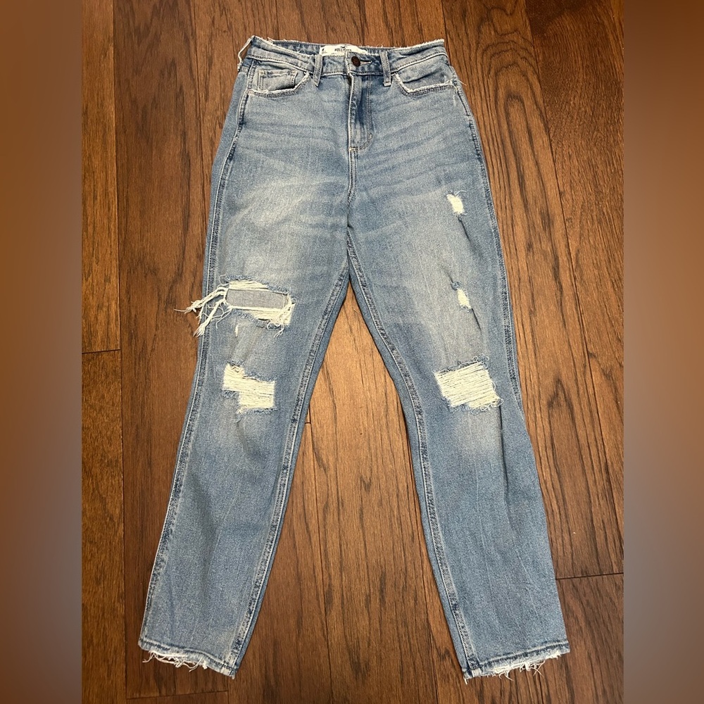Hollister Curvy High Rise Mom Jeans Light Blue Distressed Jeans Vintage Stretch